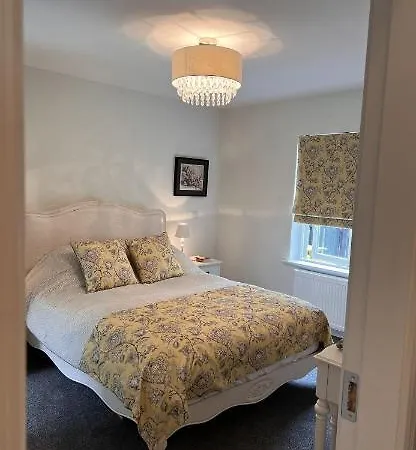 Castle Gardens Holiday home *